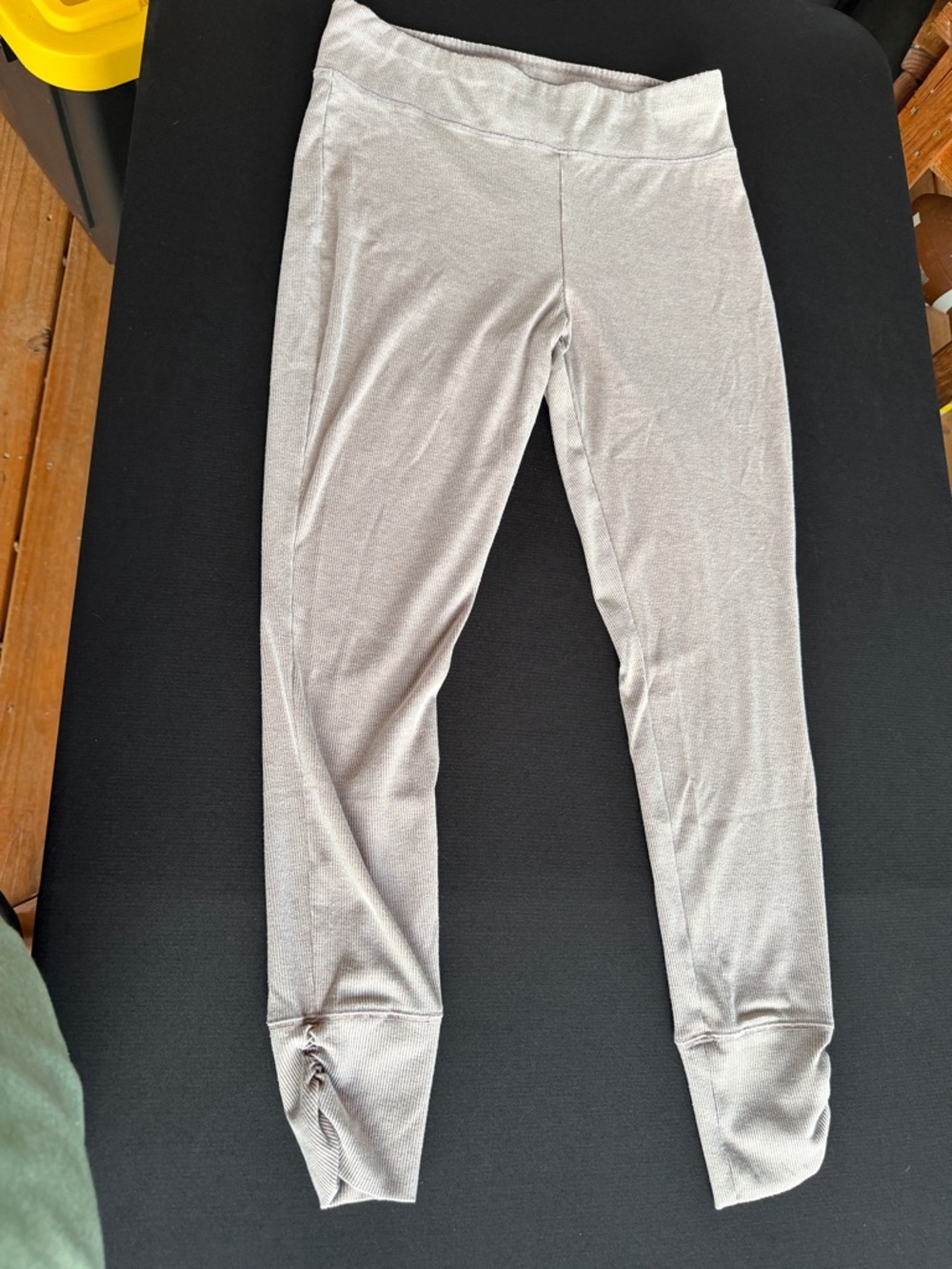 Everyday Stretch Leggings in Light Gray